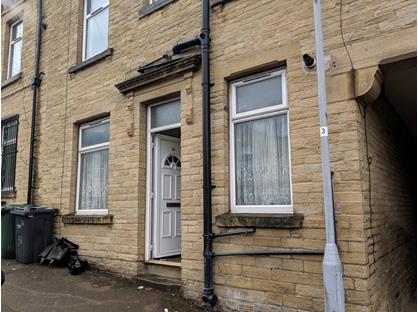 4 Bed Terraced House, Newark Street, BD4