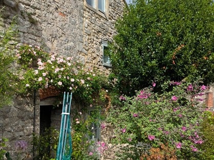 1 Bed Detached House, Old Bowlish House, BA4