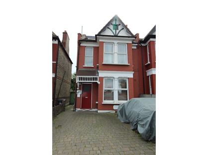 1 Bed Flat, Bowes Road, N11