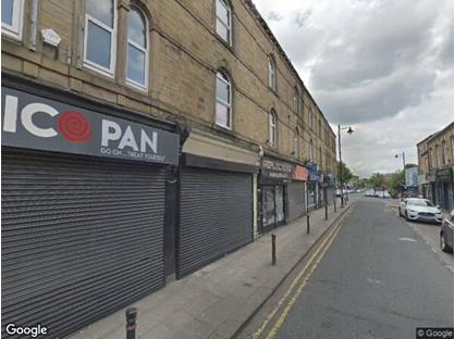 3 Bed Flat, Commercial Street, WF17