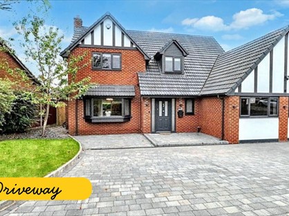 4 Bed Detached House, Tudor Way, CW12
