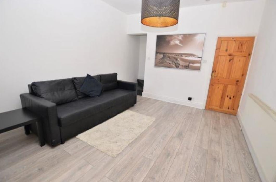 2 Bed Terraced House, Walsden Street, M11