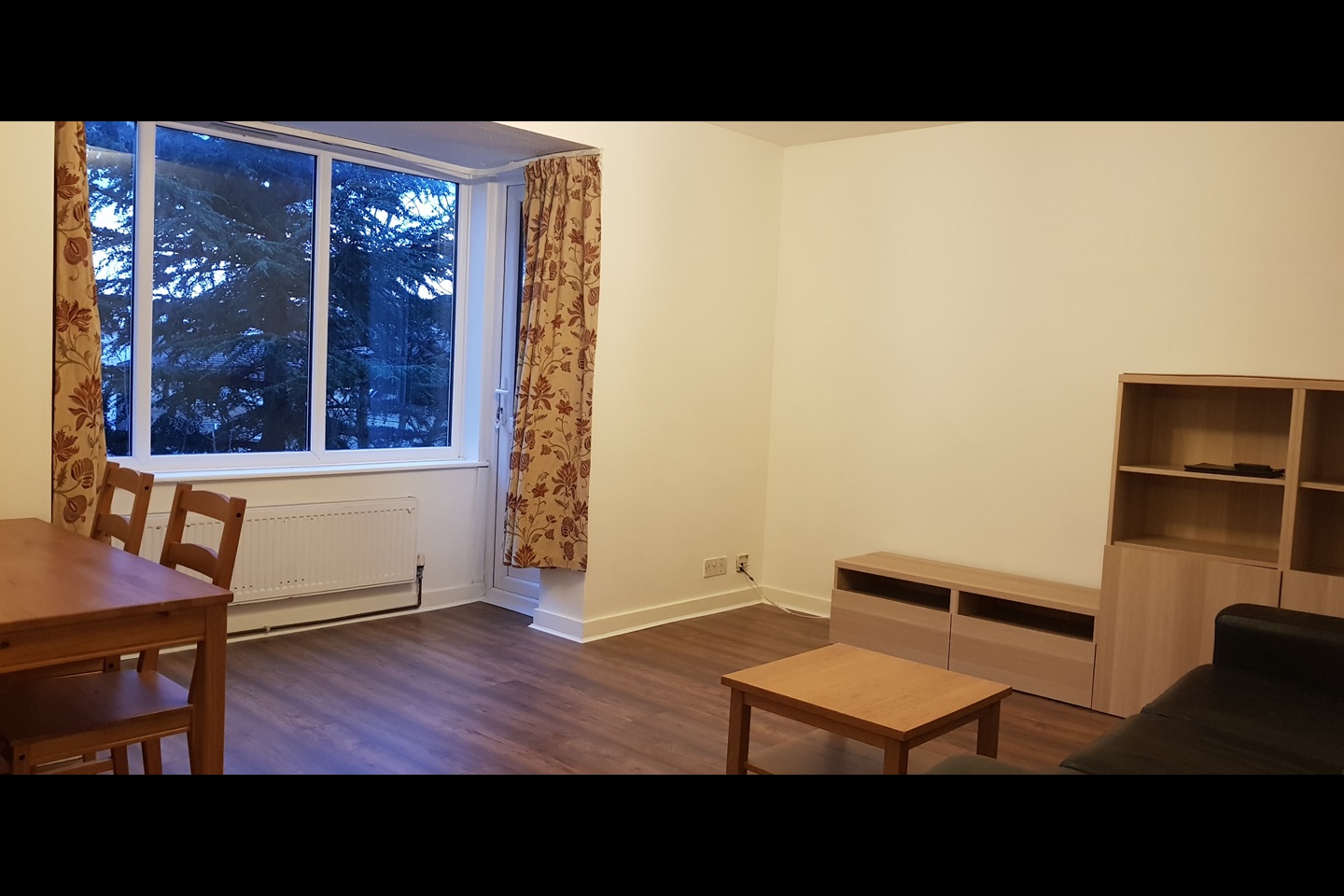 East Croydon 1 Bed Flat, Dingwall Road, CR0 To Rent Now for £1,050.