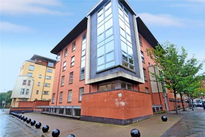 2 Bed Flat, Partick Bridge Street, G11