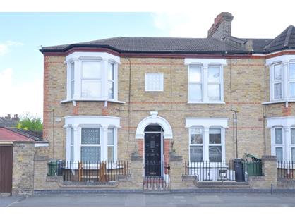 1 Bed Flat, Doggett Road, SE6
