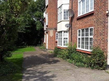 2 Bed Flat, Chasewood Court, NW7