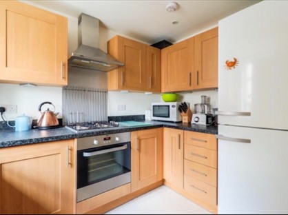 Room in a Shared House, Cotton Close, CR4