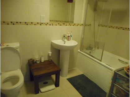 2 Bed Flat, Windsor Court, HA0
