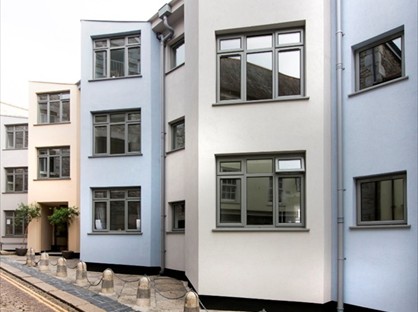 1 Bed Flat, New Street, PL1