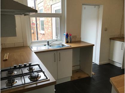 2 Bed Terraced House, Derwent Street, DL3