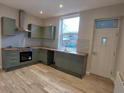 2 Bed Terraced House, Livingstone Street, OL4