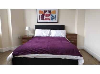 1 Bed Flat, Studio 4E, ST1