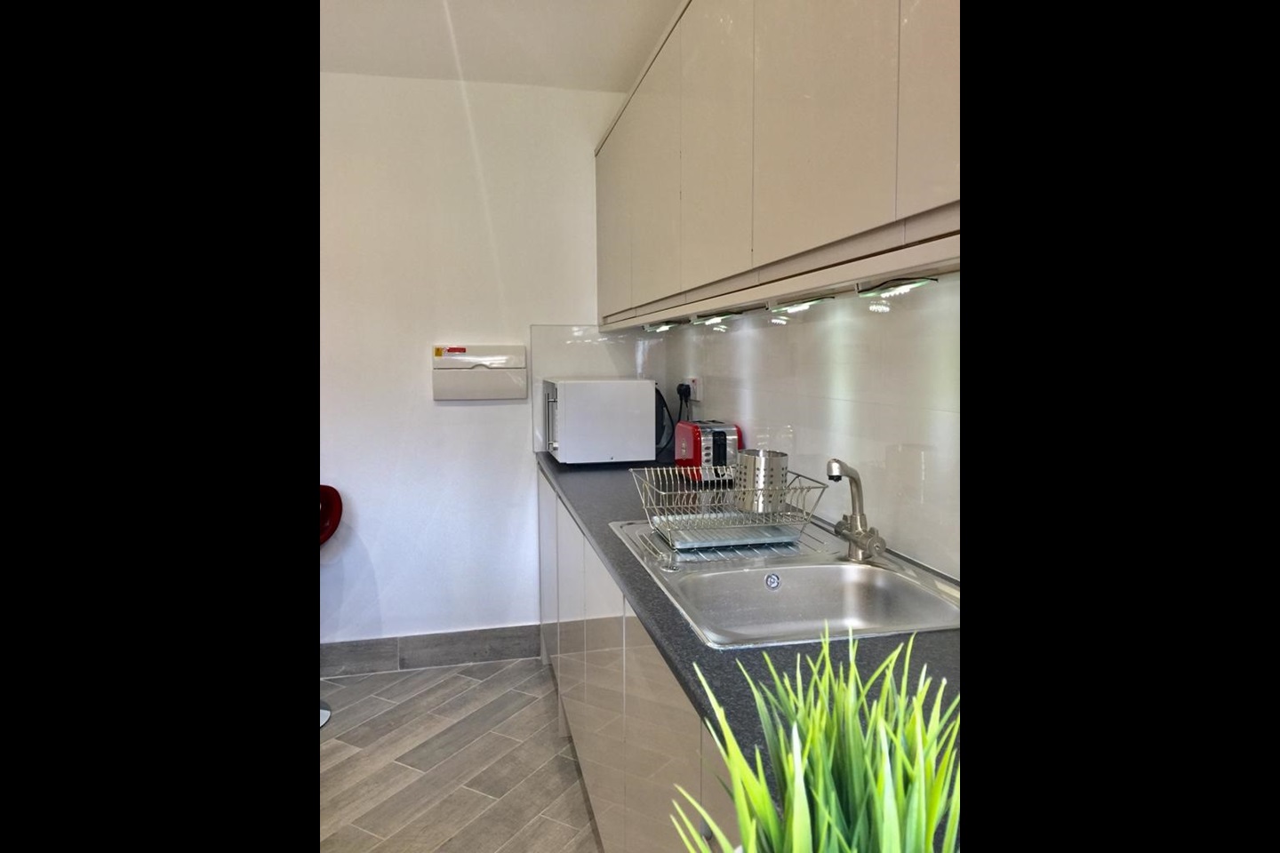 Additional image 7 of 1 Bed Flat, Cromwell Road, CB1, N1 7GU