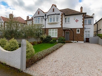 5 Bed Semi-Detached House, Burbage Road, SE24