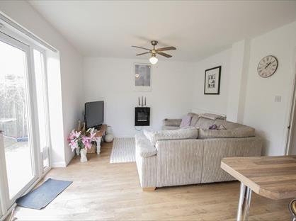 2 Bed Flat, Brockley Walk, BS13