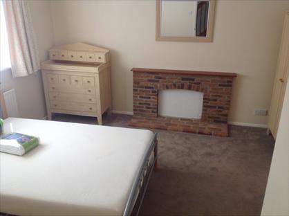 Room in a Shared House, Christopher Walk, WS13