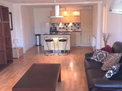 2 Bed Flat, Wellington Road, M20