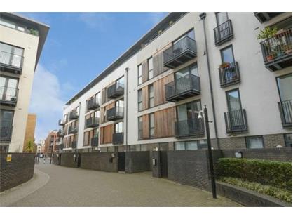 1 Bed Flat, City Walk, SE1