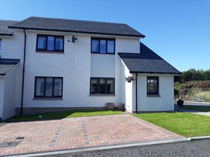 3 Bed Semi-Detached House, Broomhill Avenue, AB39