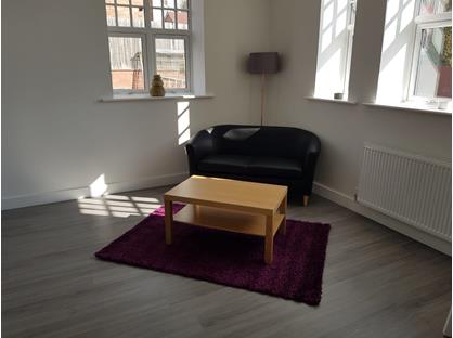 1 Bed Flat, Church Street, NG16