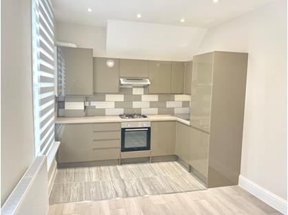 3 Bed Flat, Blurton Road, E5