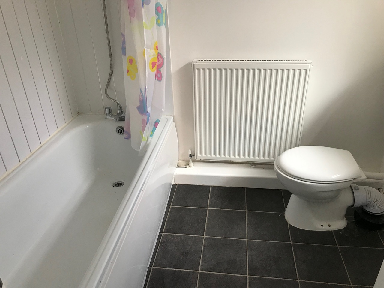 2 Bed Terraced House, Stonehill Street, L4