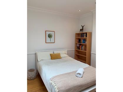 Studio Flat, Danbury Street, N1