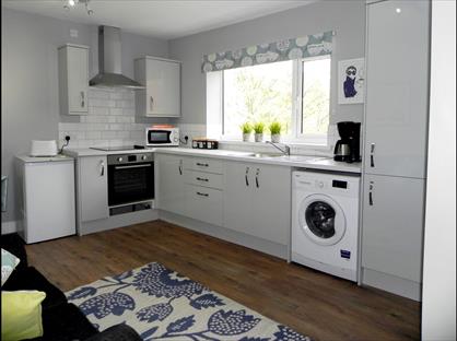 1 Bed Flat, Louis Street, HU3