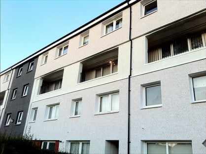 3 Bed Flat, Clippens Road, PA3