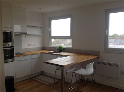 Studio Flat, Myddleton Road, N22