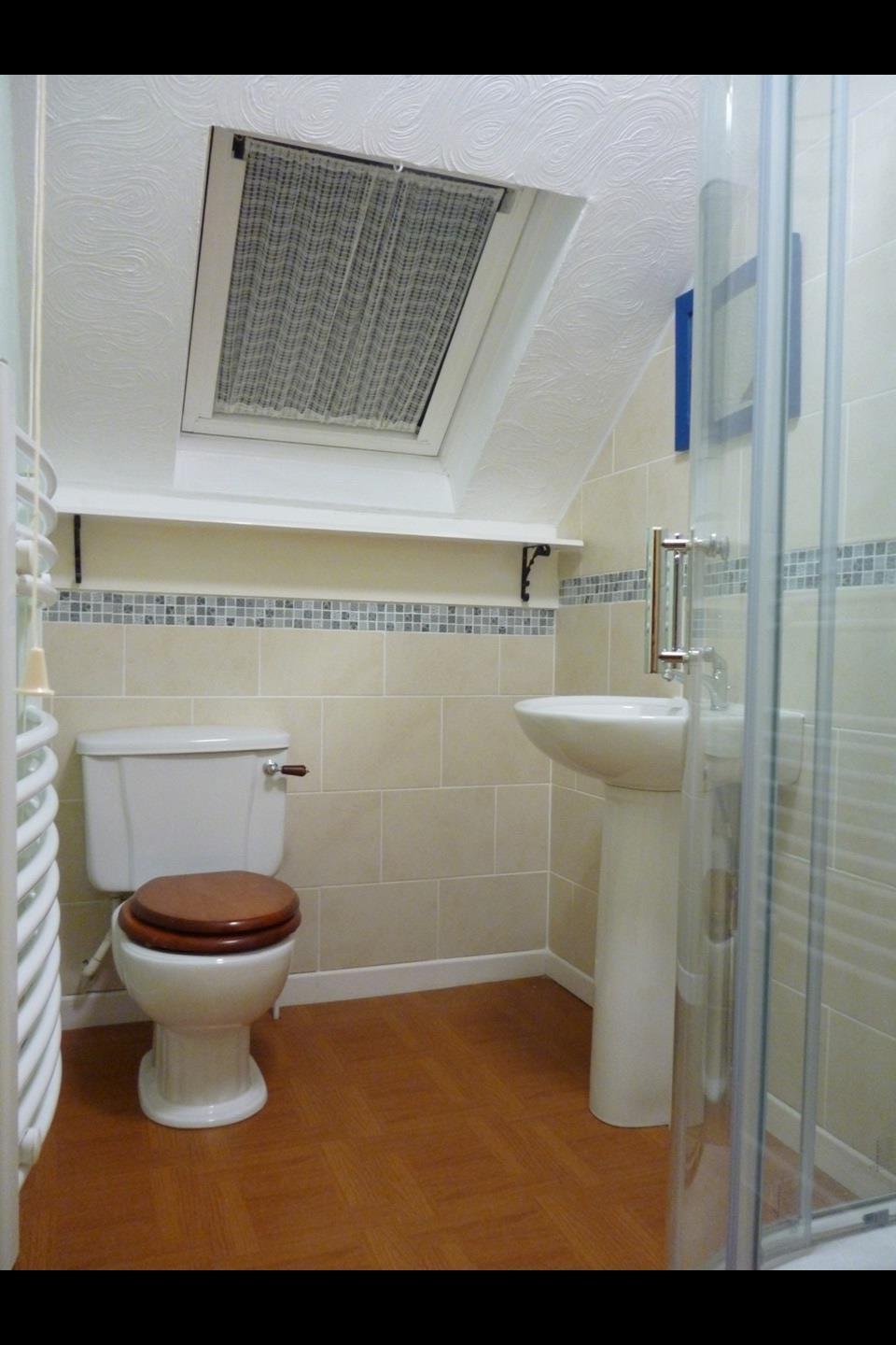 Bournemouth - 1 Bed Flat, Sea Road, BH5 - To Rent Now for £780.00 p/m