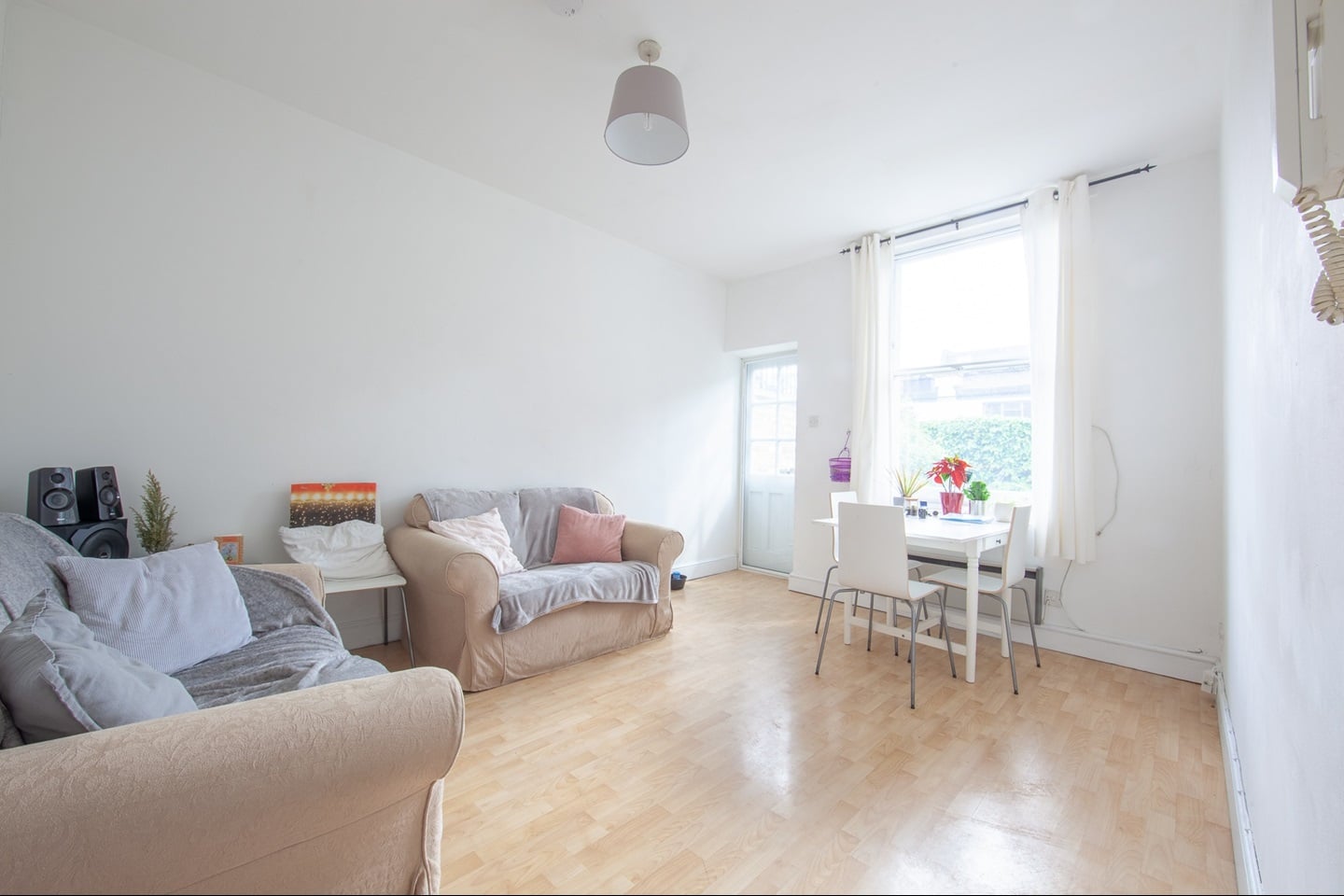 3 Bed Flat, St. Pancras Way, NW1