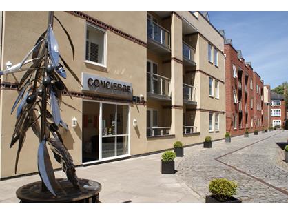 1 Bed Flat, Shippam Street, PO19