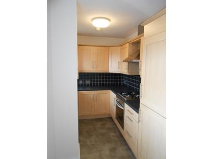 2 Bed Flat, Gardiners Square, HX3