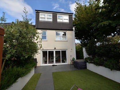 5 Bed Semi-Detached House, Hindmans Road, SE22