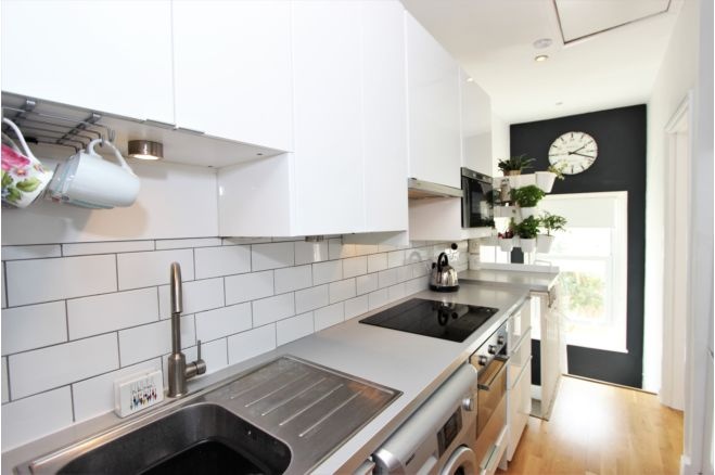 1 Bed Flat, Gloucester St, BN1 photo 3