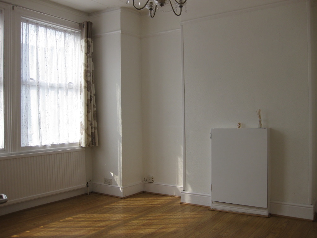 Harrow 2 Bed Flat, Vaughan Road, HA1 To Rent Now for £1,700.00 p/m