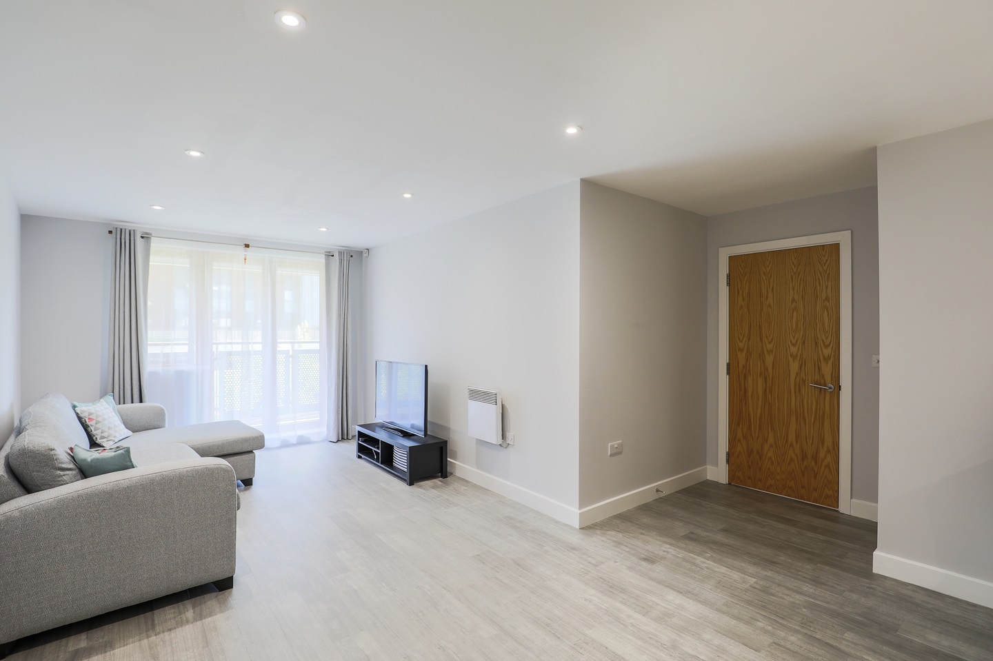 2 Bed Flat, Leamore Court, E2