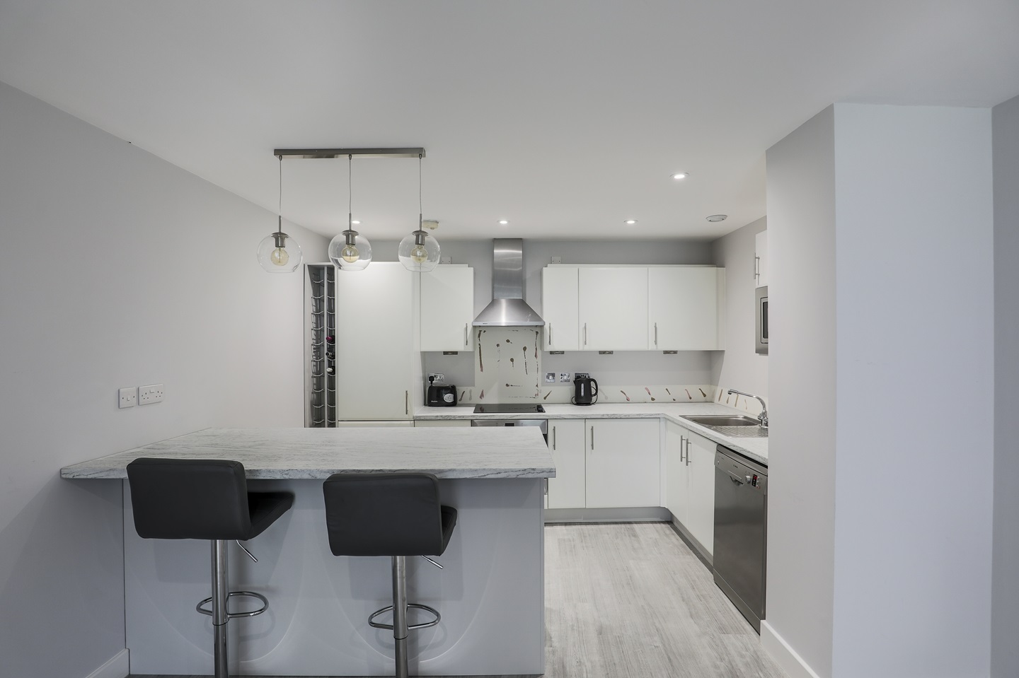 2 Bed Flat, Leamore Court, E2 photo 4