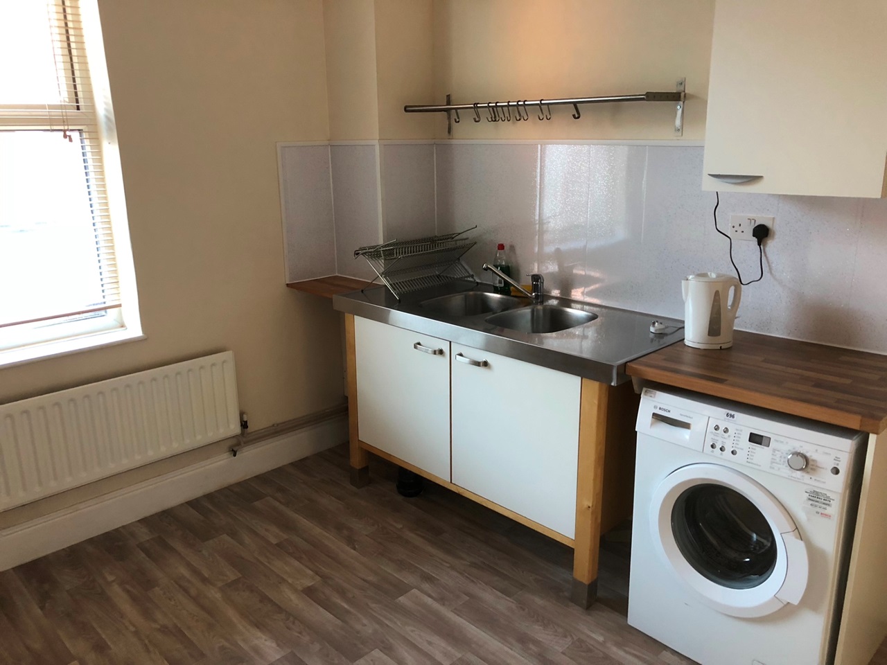 Additional image 4 of Studio Flat, Leman Street, DE22, N1 7GU