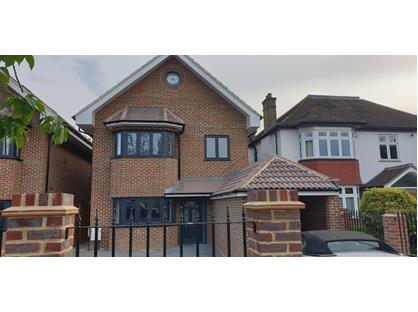 5 Bed Detached House, South Eden Park Road, BR3
