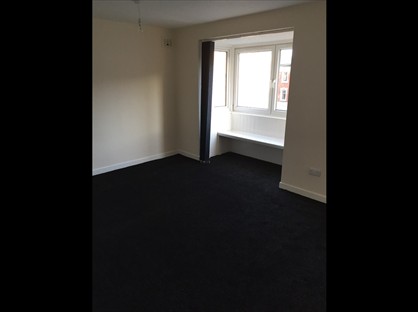 2 Bed Flat, Overhaugh Street, TD1