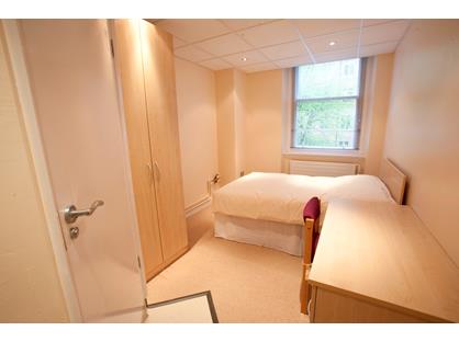 Room in a Shared House, Gower Street, WC1E