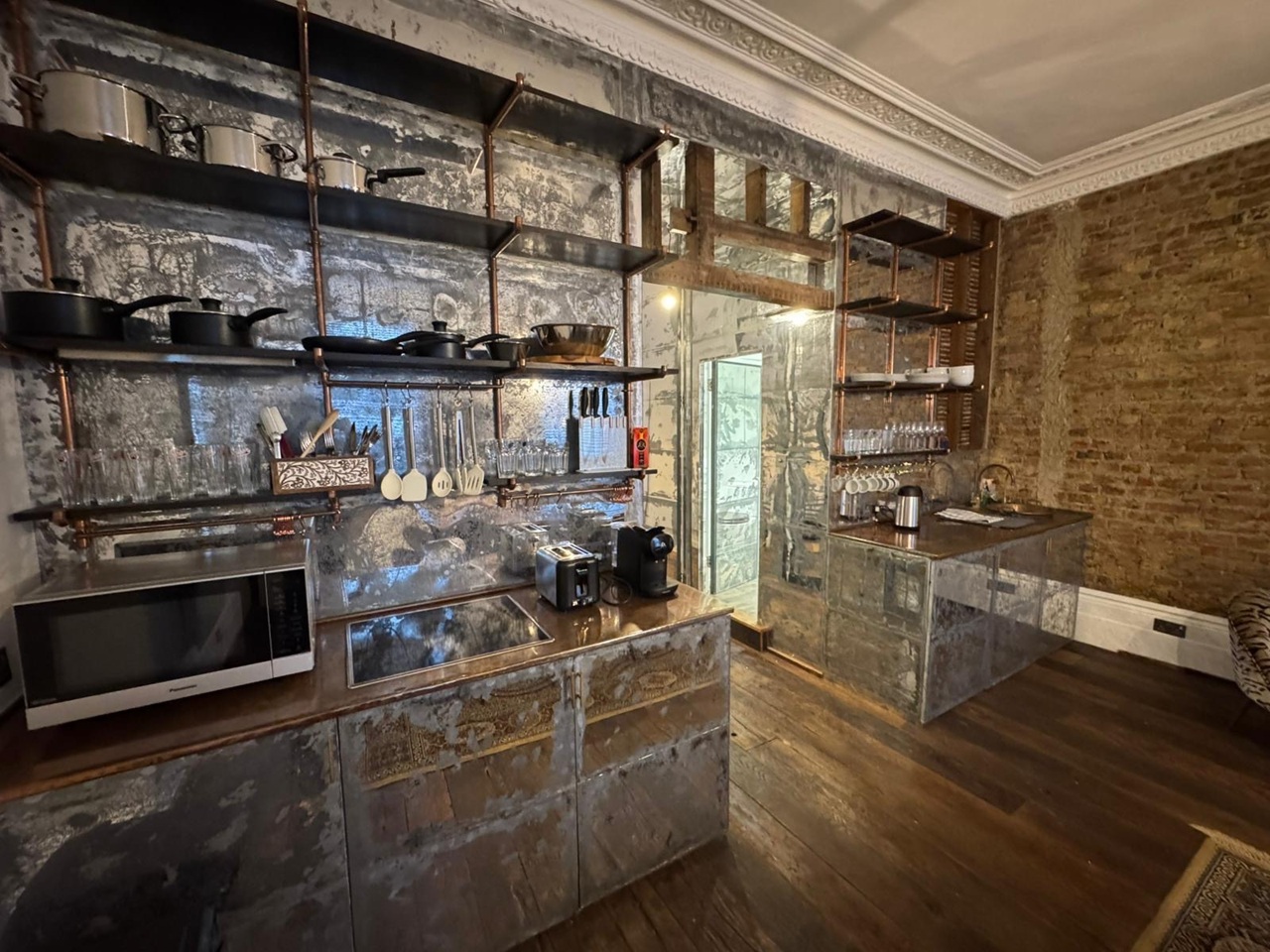 1 Bed Flat, London, W2 photo 2