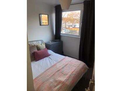 Room in a Shared House, Lincoln Road, SS14