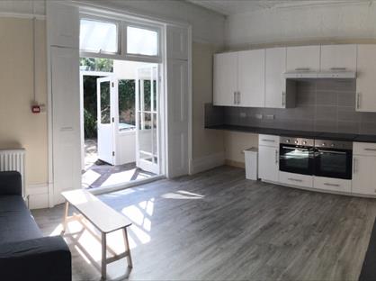 7 Bed Semi-Detached House, Breakspears Road, SE4