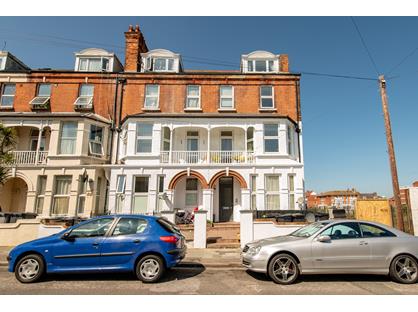2 Bed Flat, Surrey Road, CT9