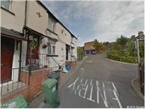 1 Bed Terraced House, Bankfoot Place, WF17