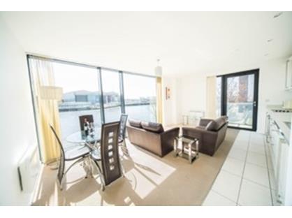 2 Bed Flat, Castlebank Place, G11