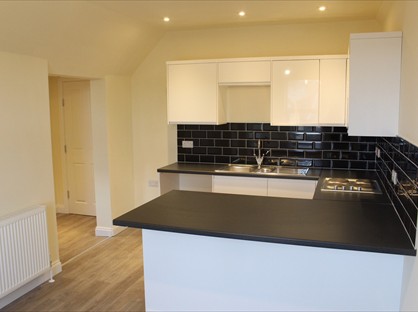 2 Bed Flat, Langton Road, YO17